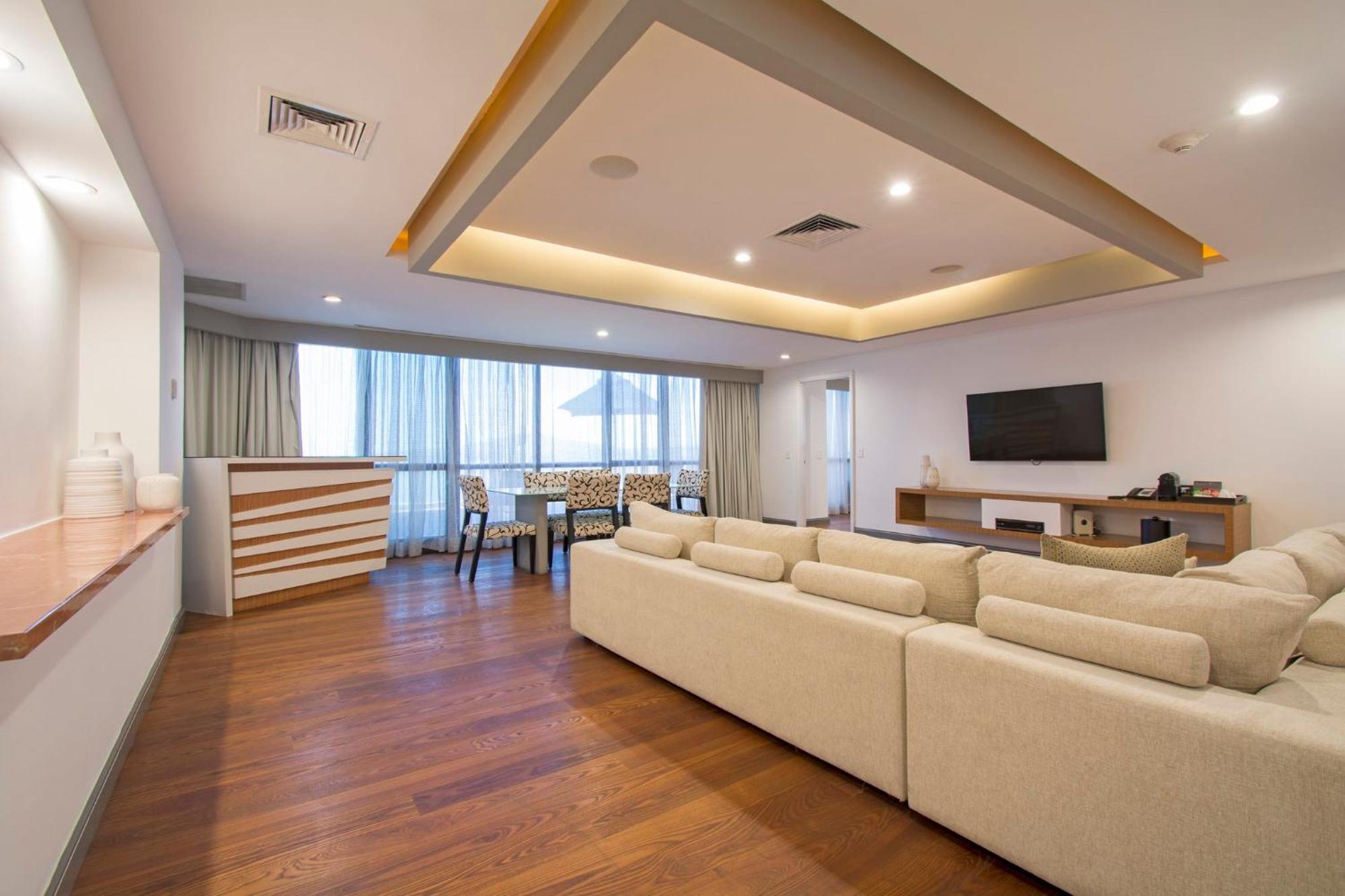 מלון ספופן Presidente Intercontinental Guadalajara By Ihg מראה חיצוני תמונה